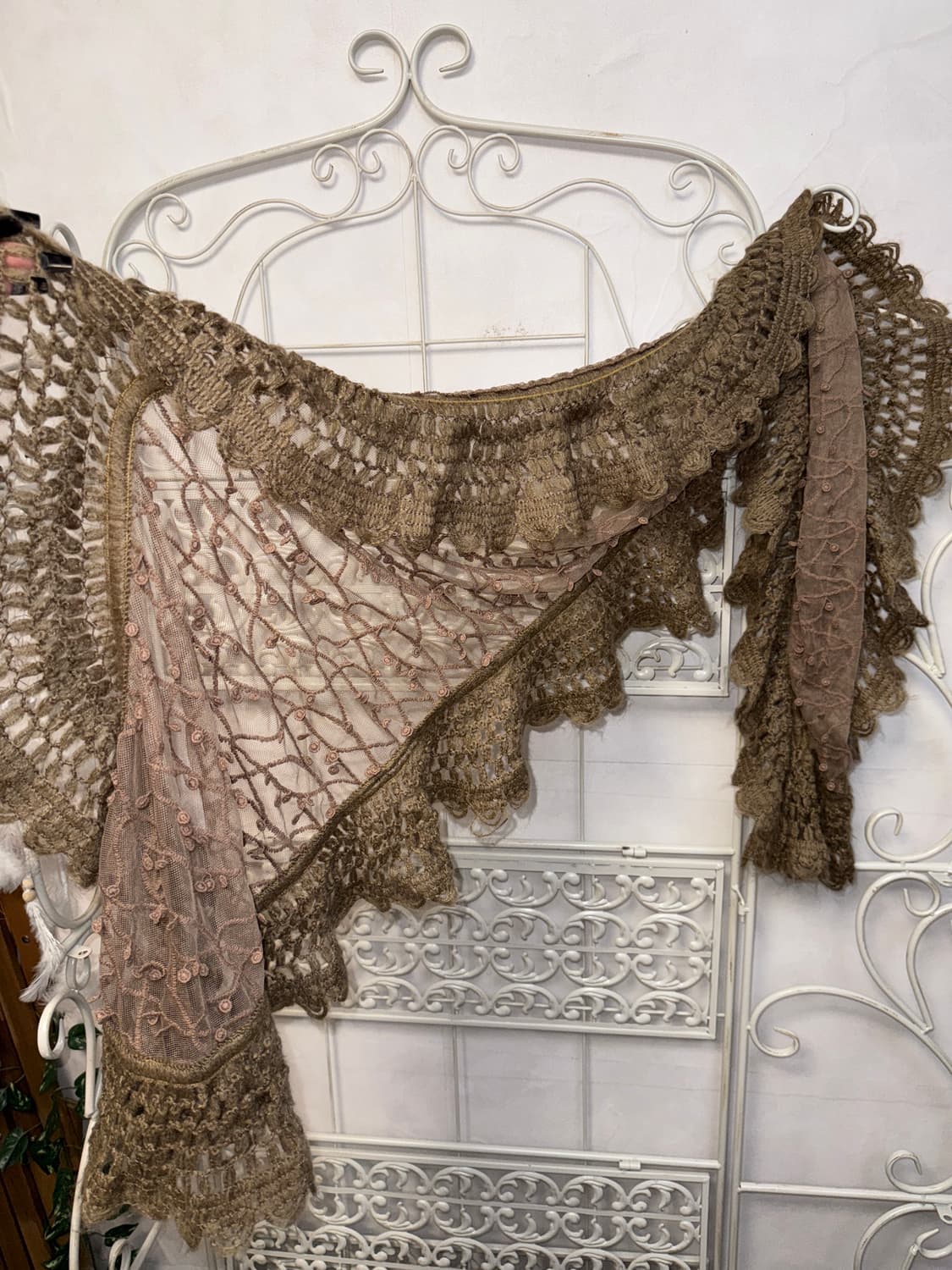 Khaki brown fairy lace crochet muffler 상품이미지1