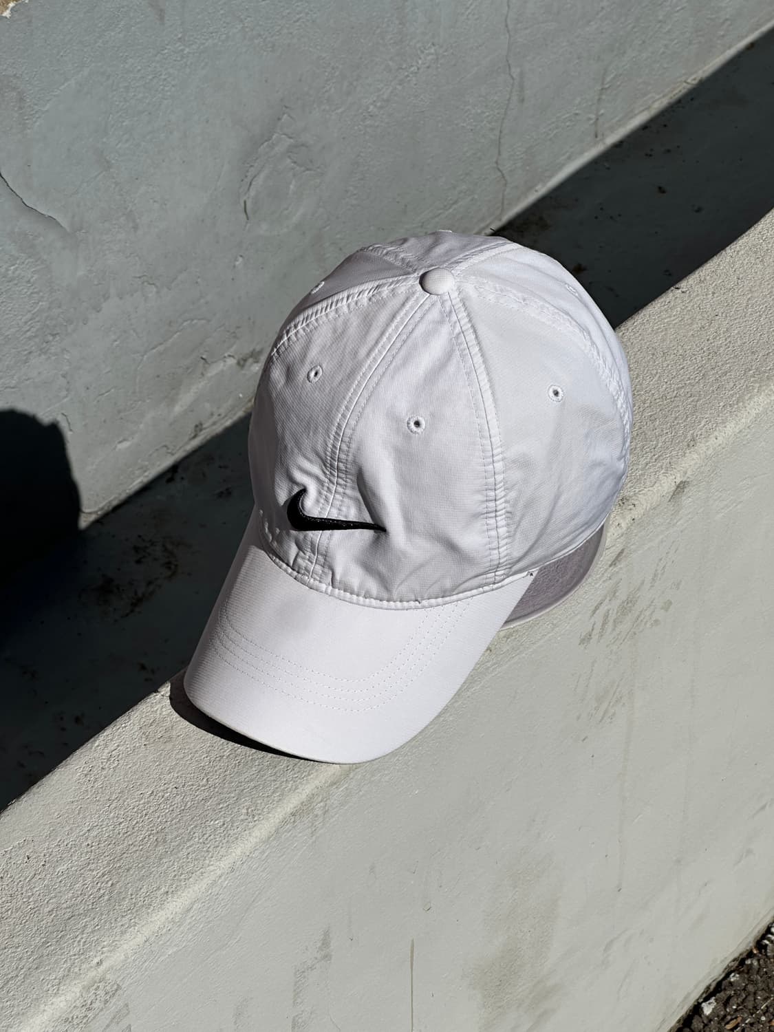 [F] 나이키 화이트 러닝 볼캡 모자 상품이미지2