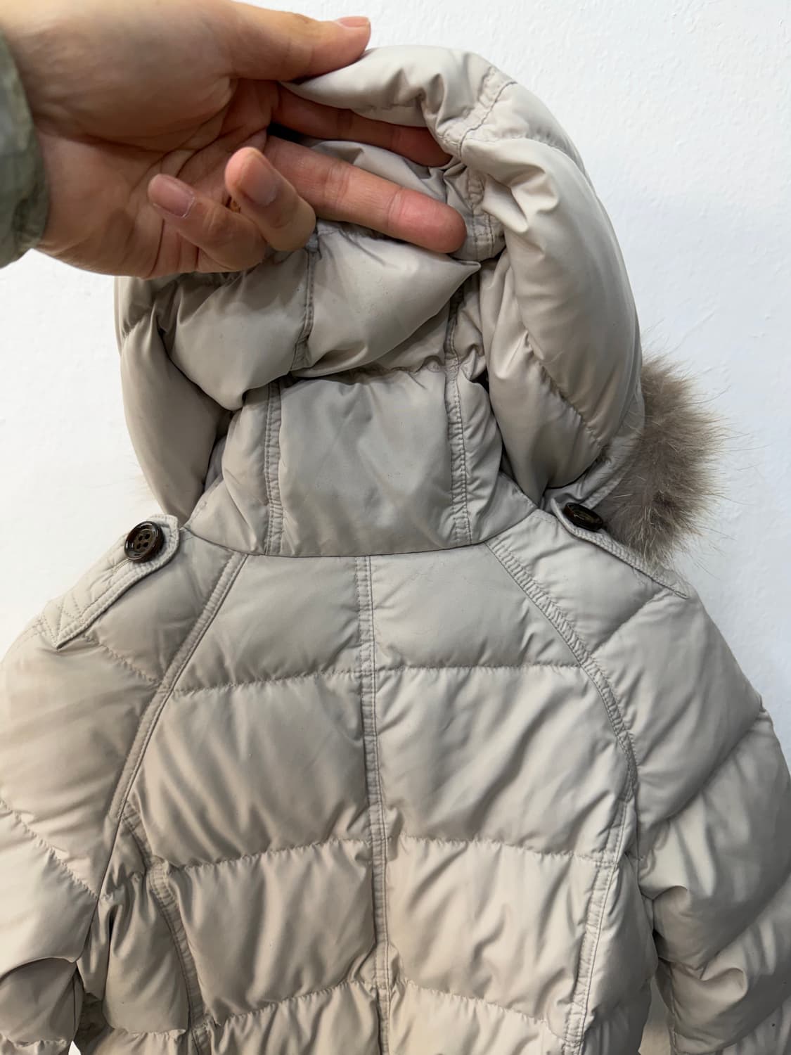 정품) 버버리 키즈 패딩 8y 상품이미지6