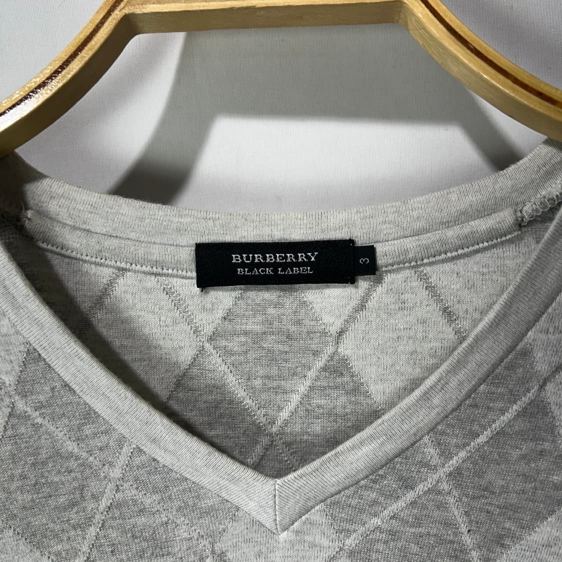 [BURBERRY] 버버리 블랙라벨 아가일 브이넥 티셔츠 상품이미지4