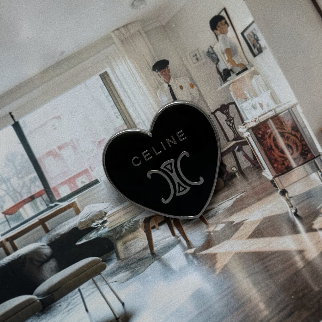 셀린느 블랙 에폭시 하트 브로치 빈티지 브로치 상품이미지3