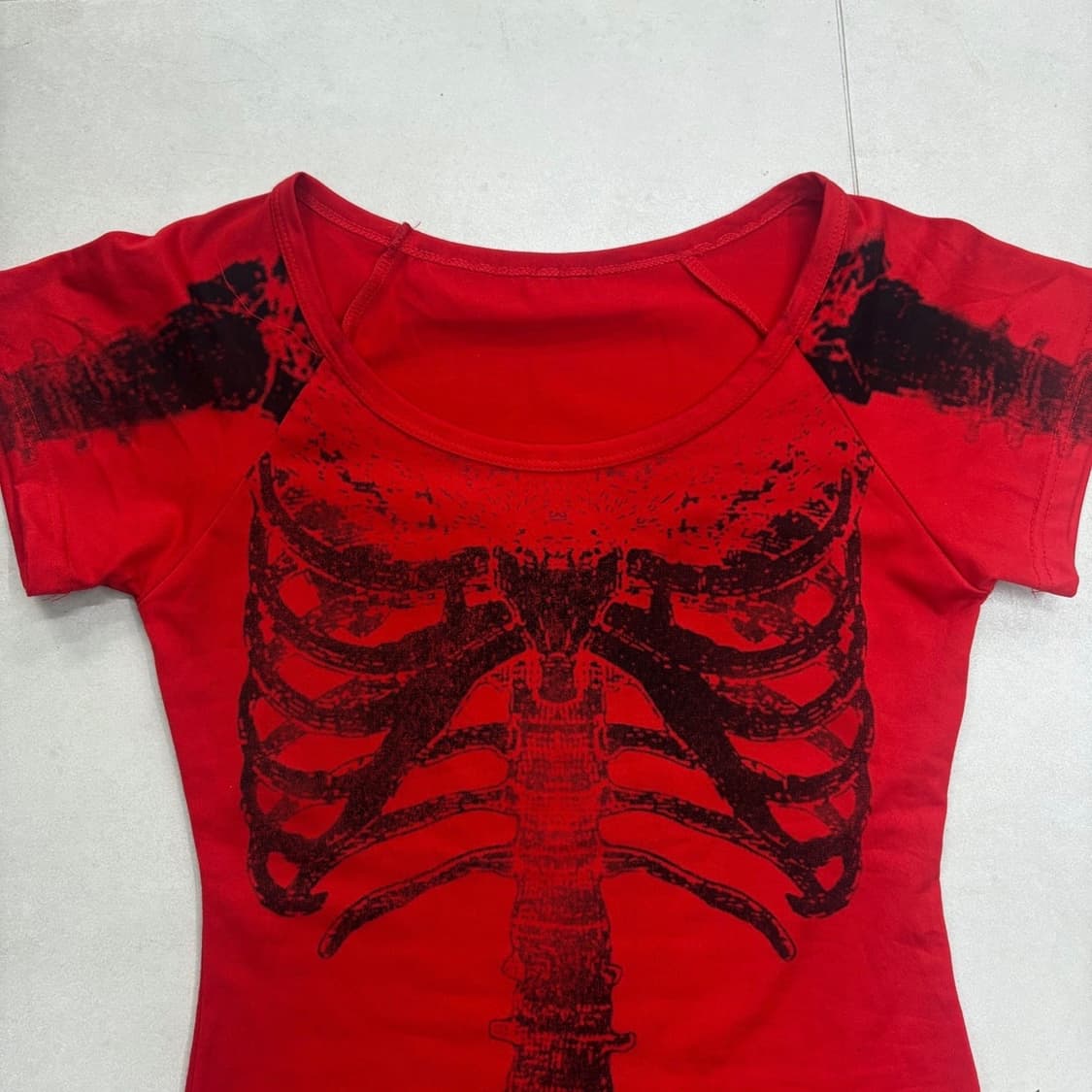 vintage red bone graphics T-shirt 상품이미지4
