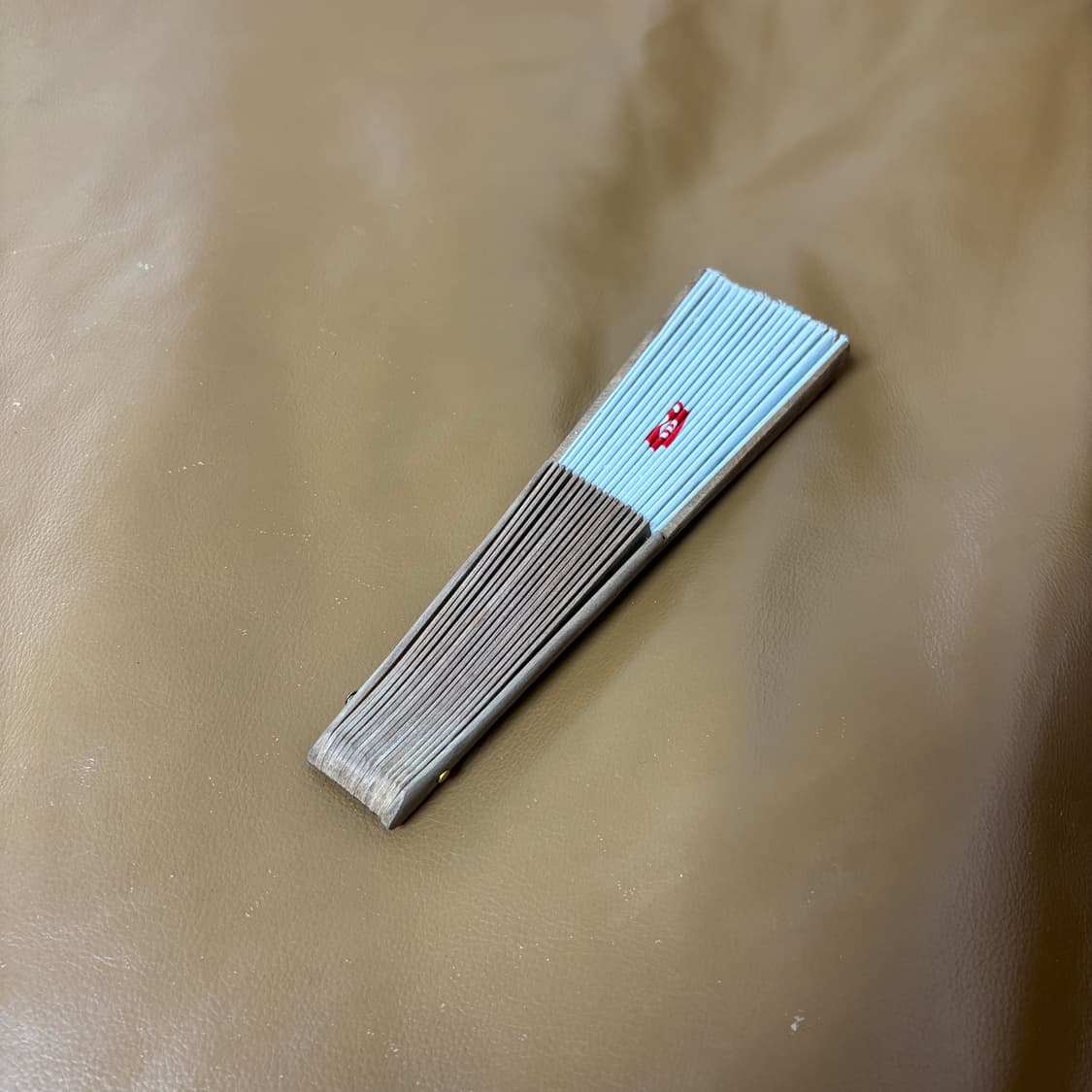 슈프림 사스콰치패브릭스 콜라보 우드 부채 상품이미지6