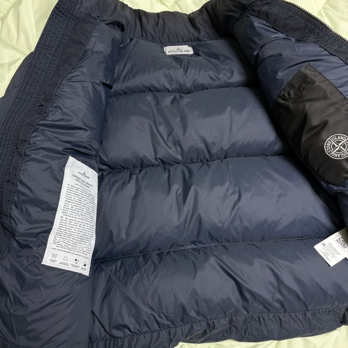 스톤아일랜드 23fw 크링클랩스 가먼트 다이드 패딩 다운 다크네이비 L 상품이미지6