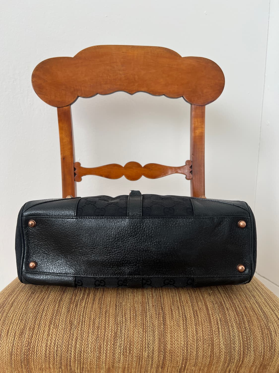 구찌 재키백 블랙 GG 로고 숄더백 상품이미지8