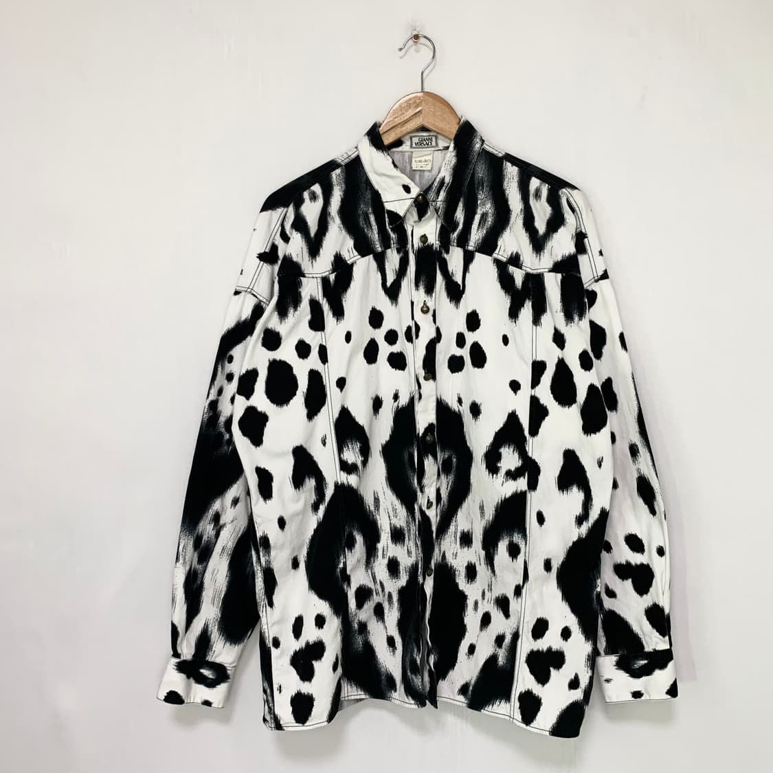 지아니 베르사체 달마시안 패턴 메두사 금장버튼 오버핏 셔츠 유니크 빈티지 상품이미지1