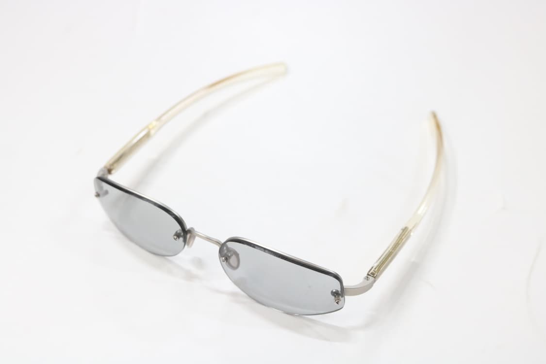 프라다 빈티지 아카이브 무테 오벌 선글라스 (SPR 93A) 상품이미지3