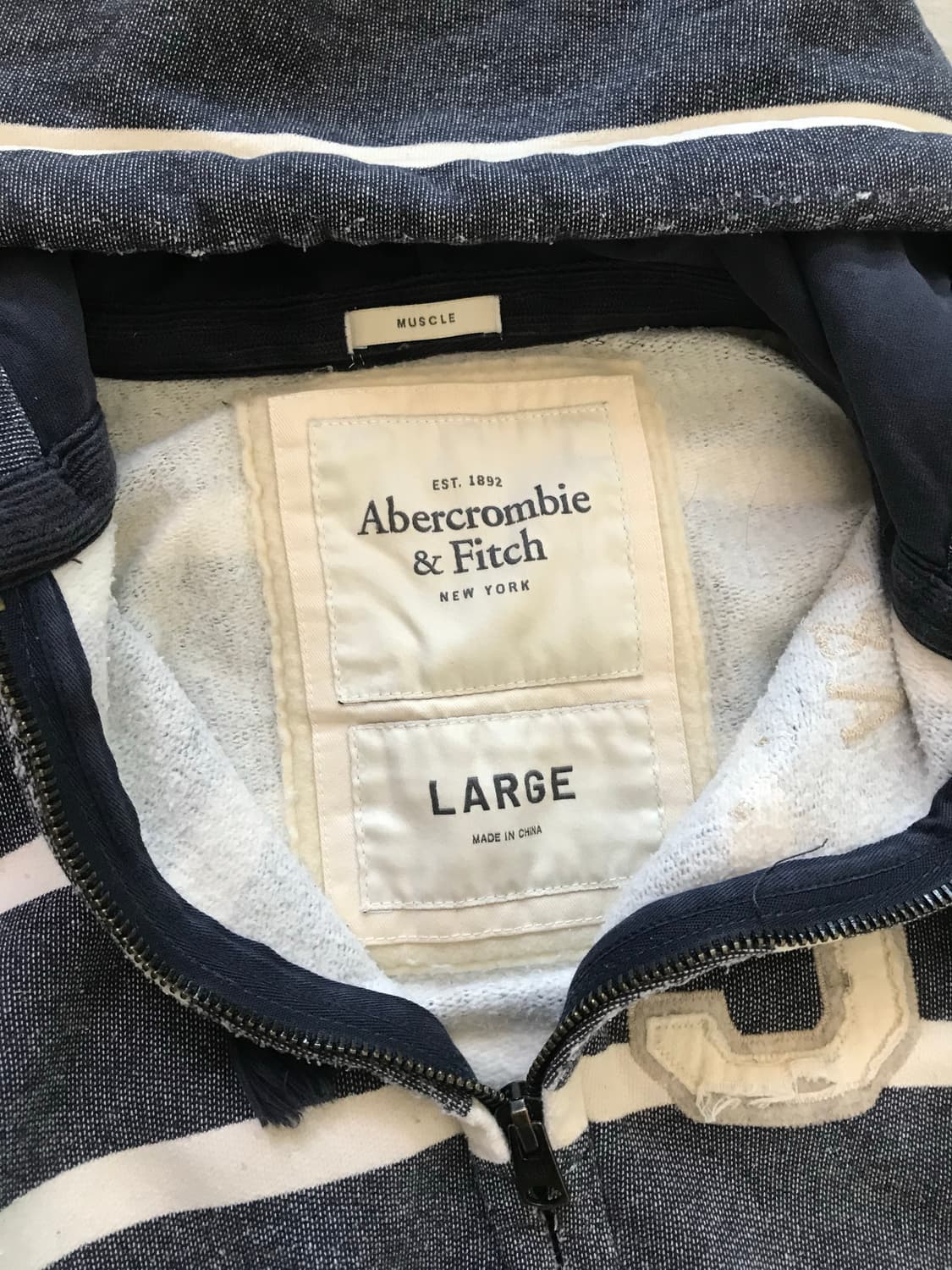 아베크롬비 자수 로고 스트라이프 피그먼트 후드집업 상품이미지7