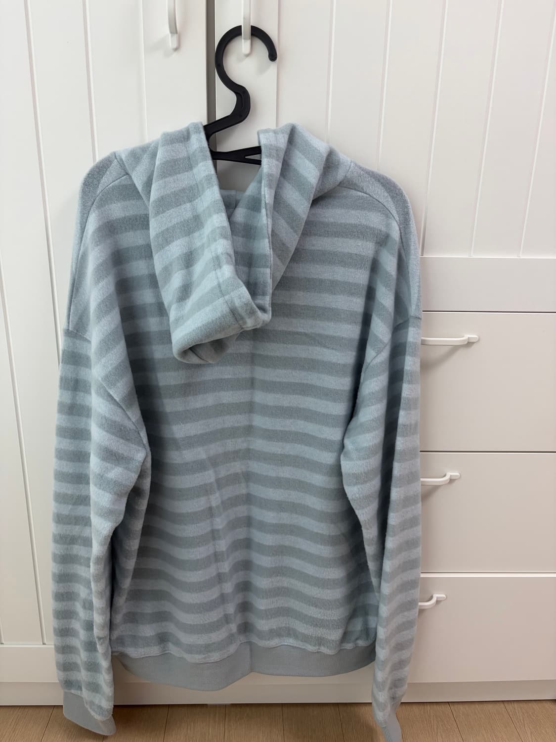 이즈이즈 블루 그레이 스트라이프 후드집업 상품이미지2