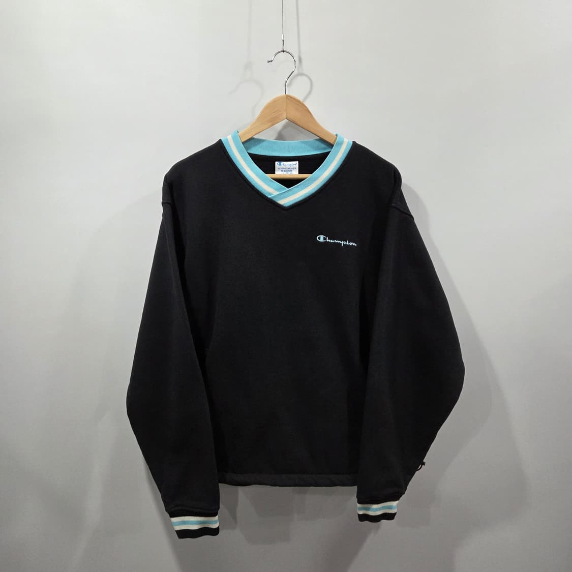 챔피온 블루택 리버스위브 브이넥 기모 스웻셔츠 M 상품이미지1