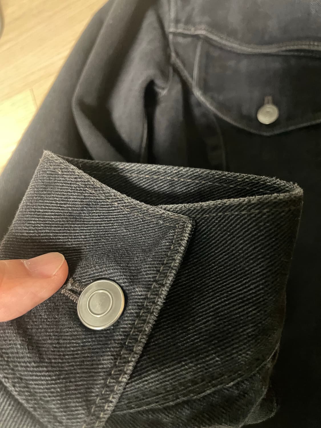 coor 쿠어 블랙 데님자켓 S 상품이미지2