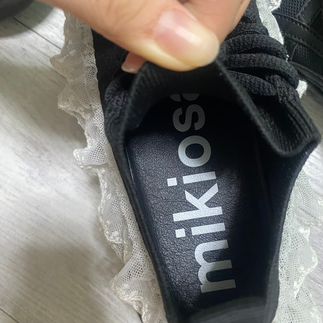 미키오사카베 운동화 상품이미지4