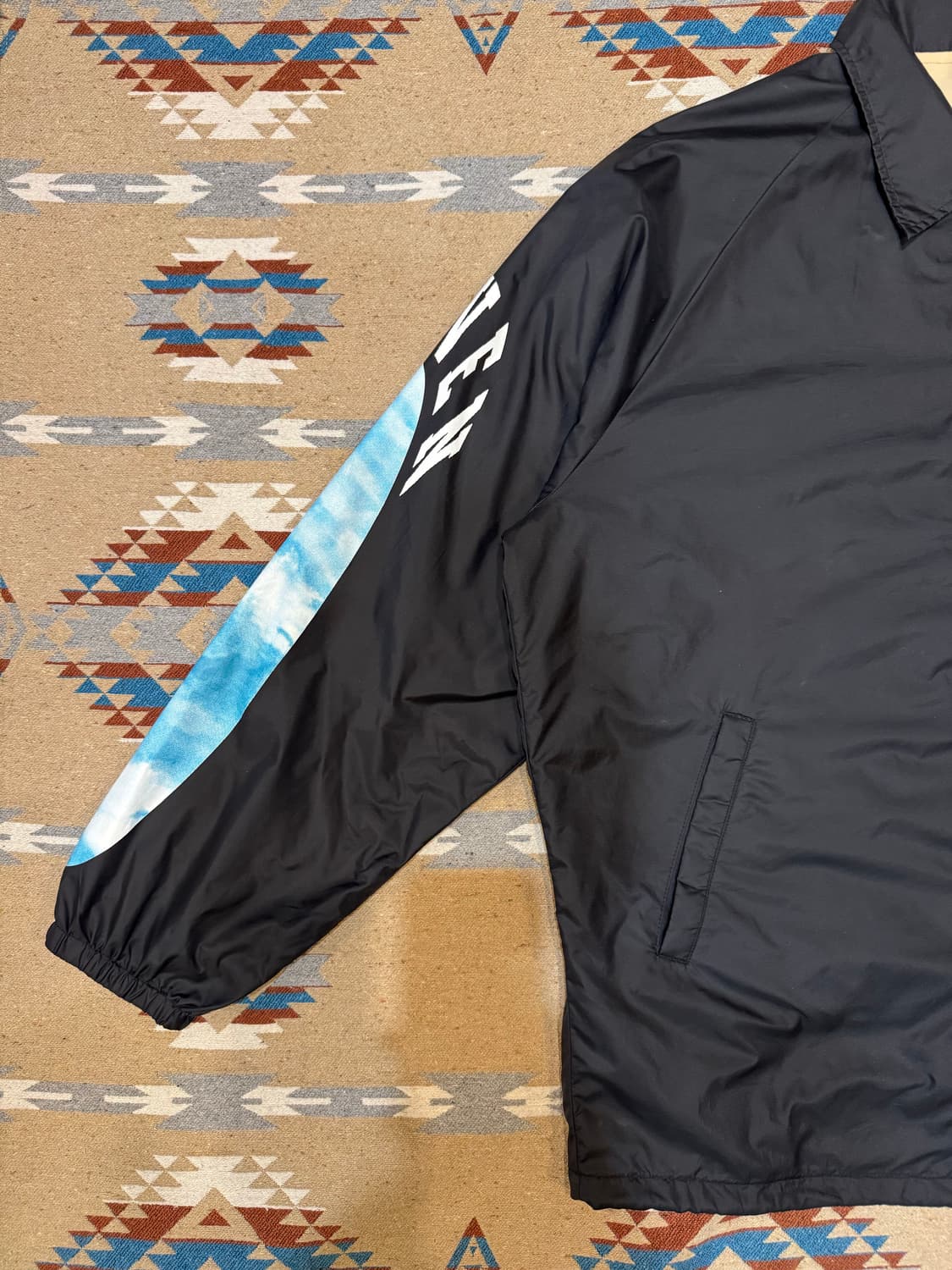 [L] 세인트 마이클 x 브이론 코치자켓 블랙  상품이미지2