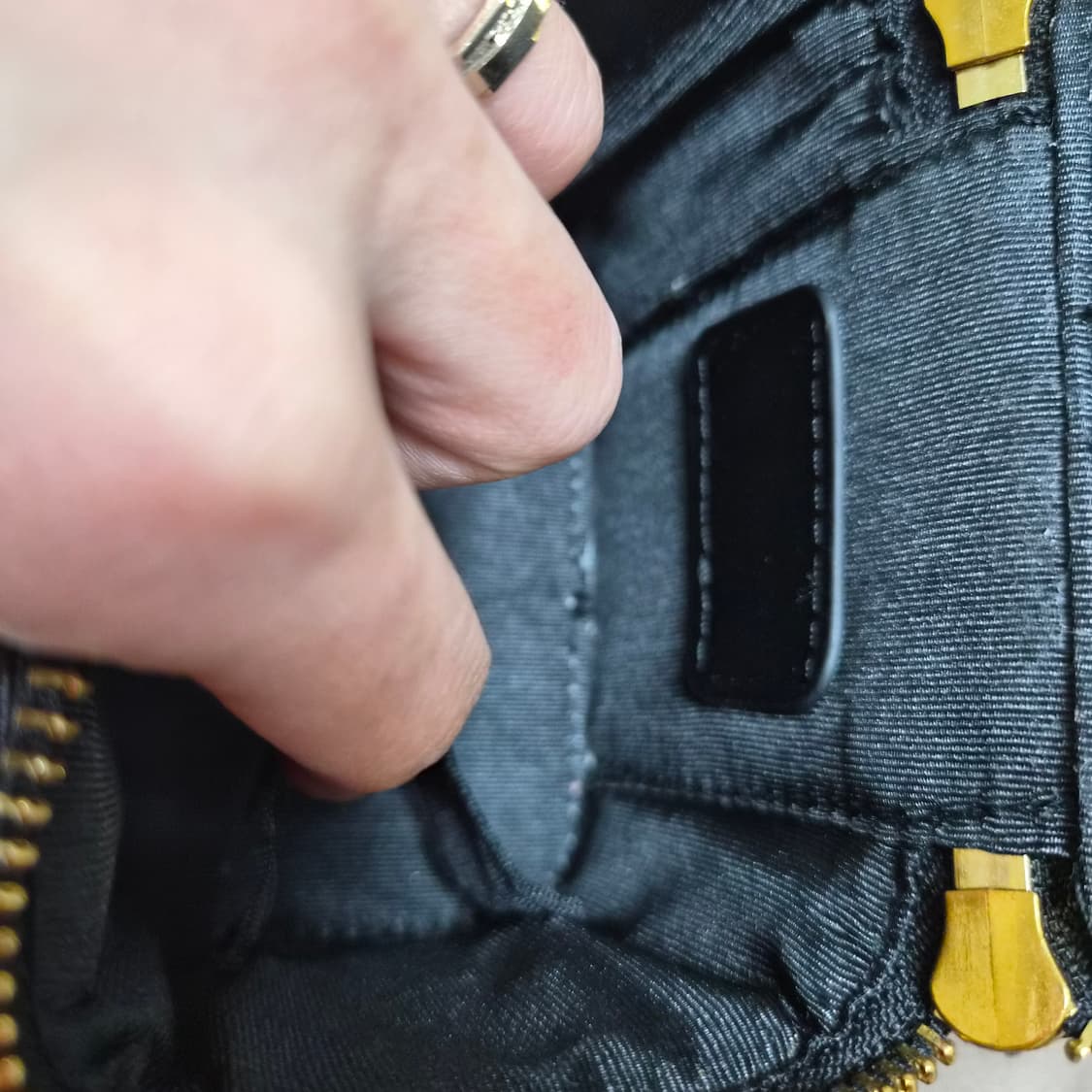 샤넬뷰티 노벨티 미티 베니티 크로스 상품이미지5