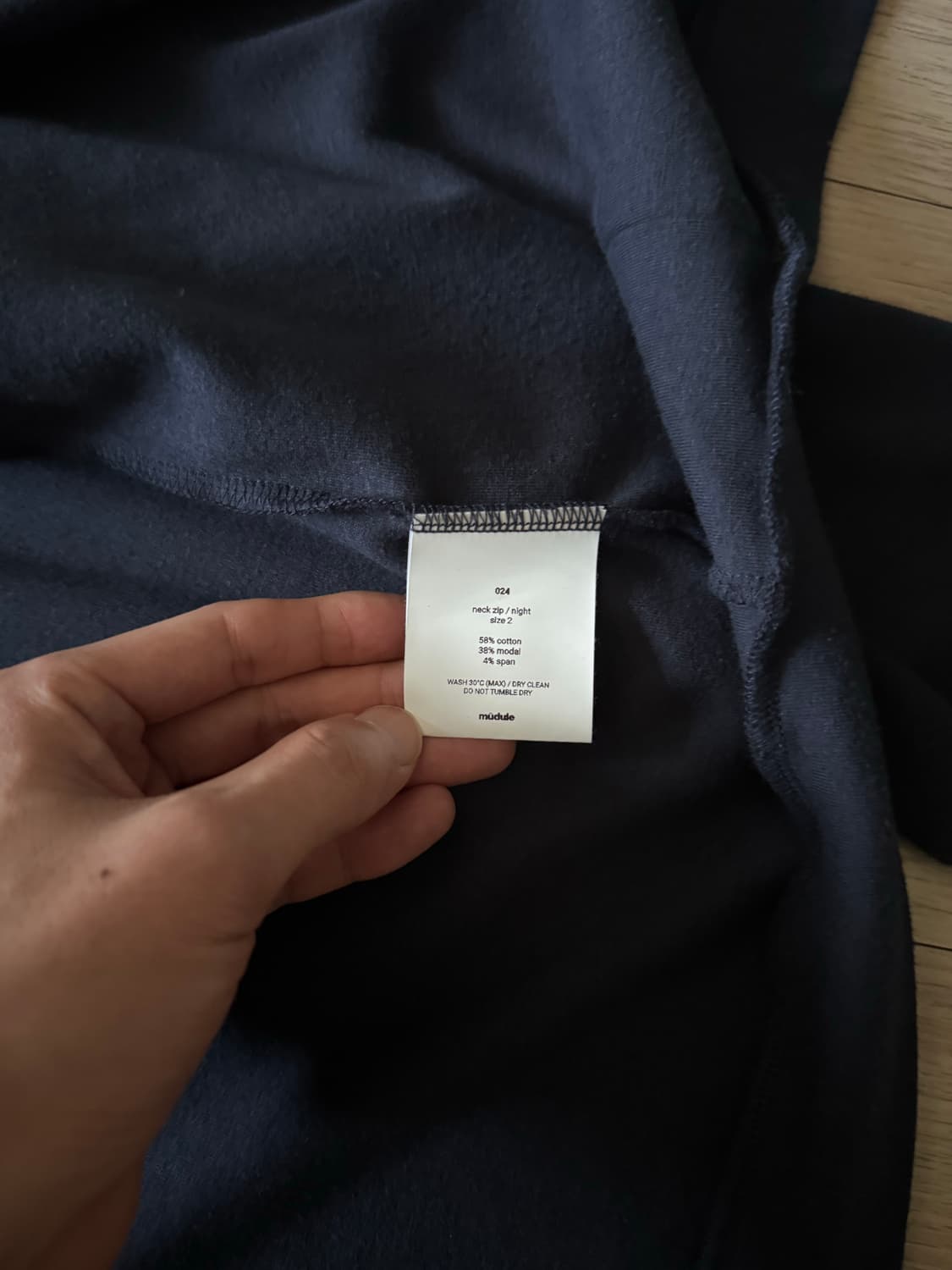 머듈 넥 집업 나이트 2 상품이미지3