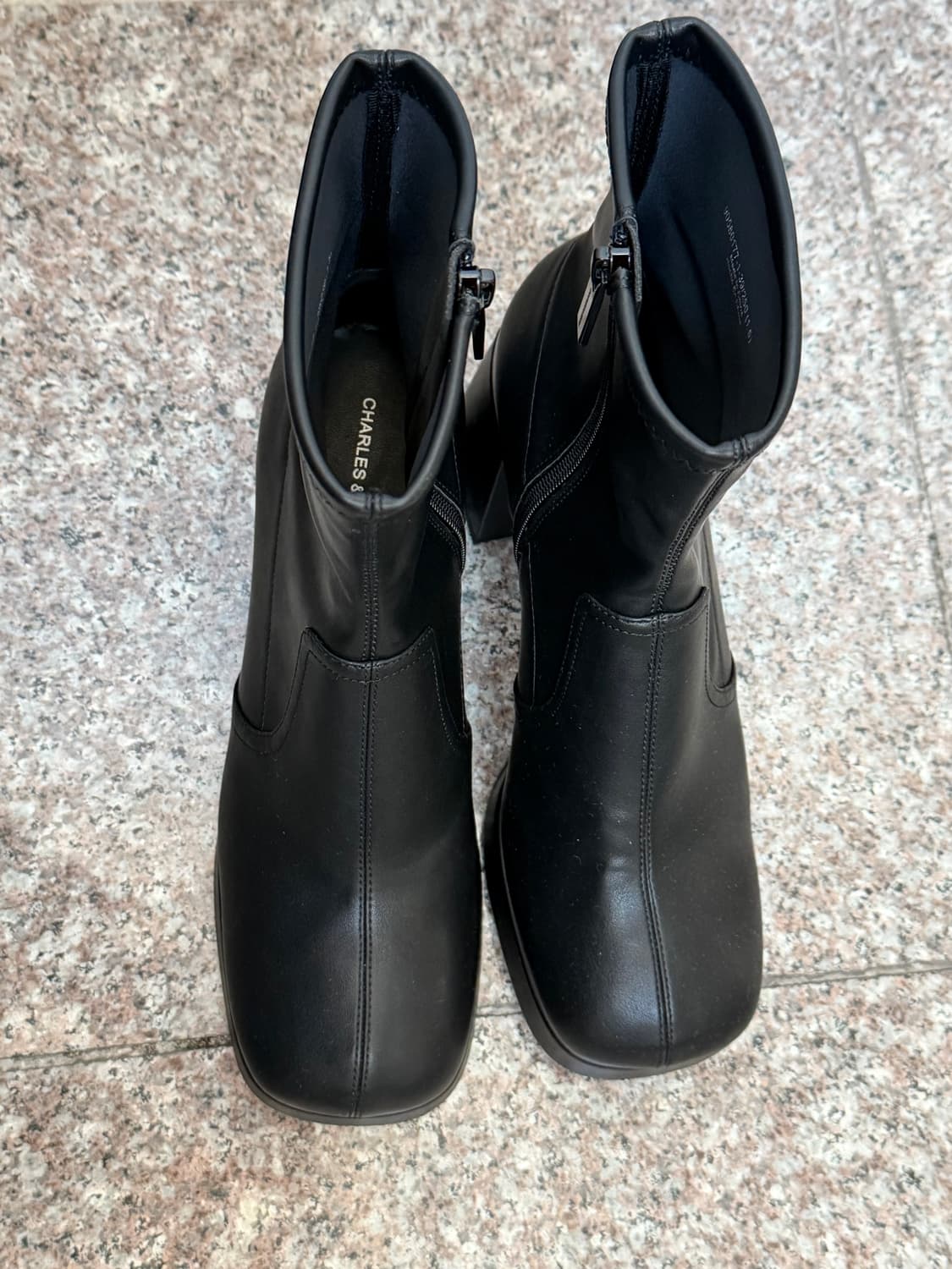 플랫폼 블록 힐 앵클 부츠 블랙 상품이미지1