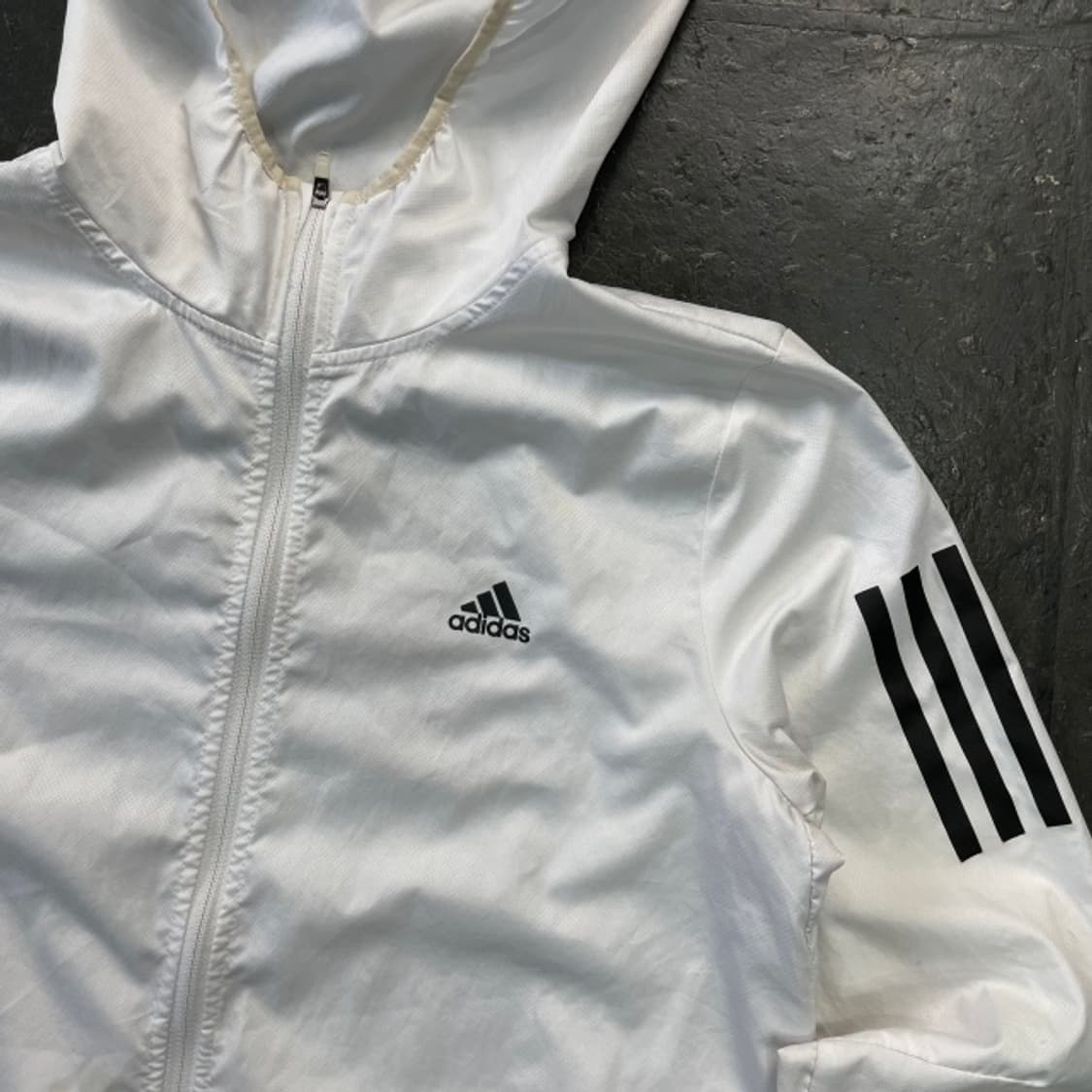 95 아디다스 런닝 바람막이 상품이미지2