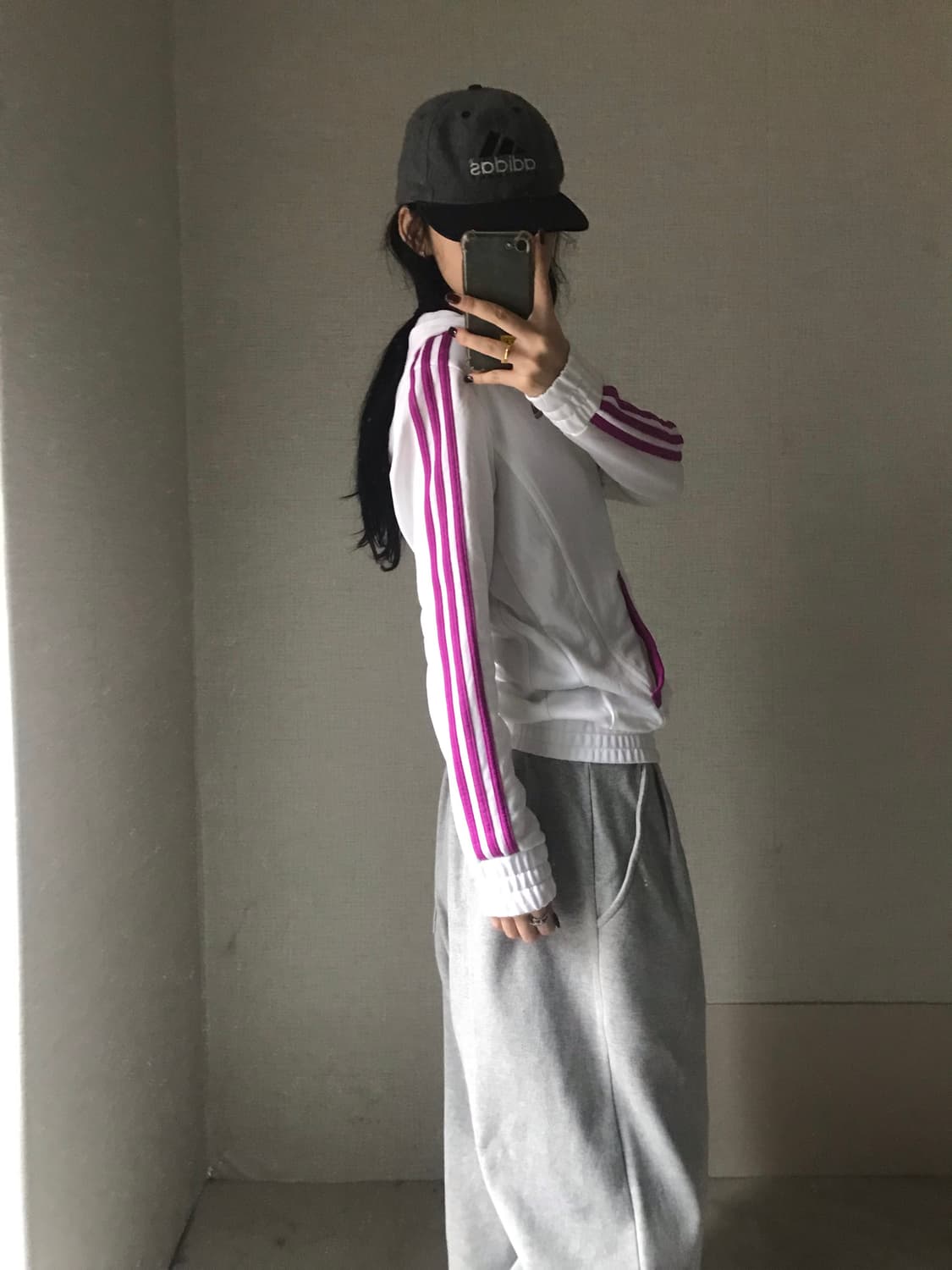 아디다스 화이트 플럼핑크 후드져지 상품이미지2