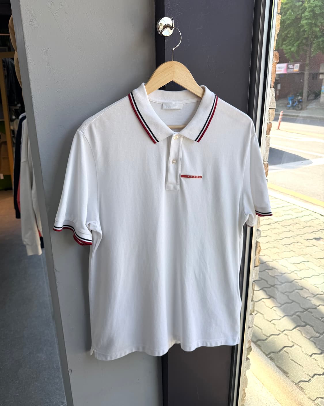 .105/ 프라다 레드탭 라이닝 PK 반팔 상품이미지2