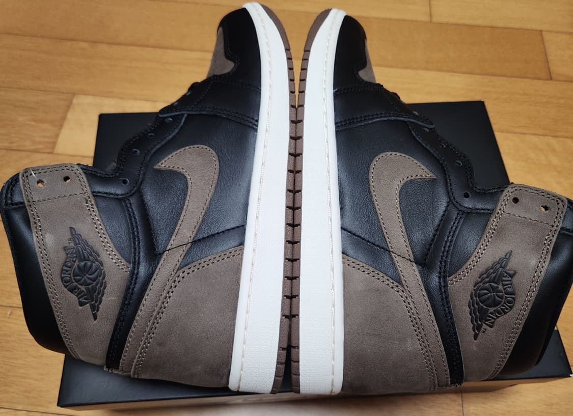 (260/US8)(새상품)나이키 스니커즈 에어 조던 1 팔로미노 모카 상품이미지3