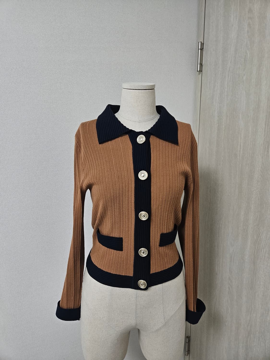 산드로(Sandro) 배색 포인트 가디건 (43/55) 상품이미지2