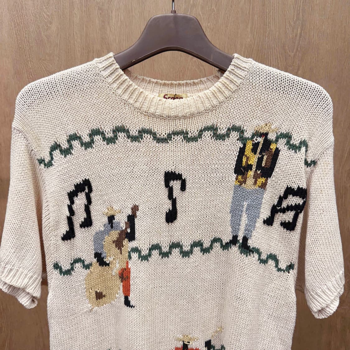 스쿱 뮤직 그래픽 반팔 니트 티셔츠 악기 패턴 디테일 아이보리 상품이미지4