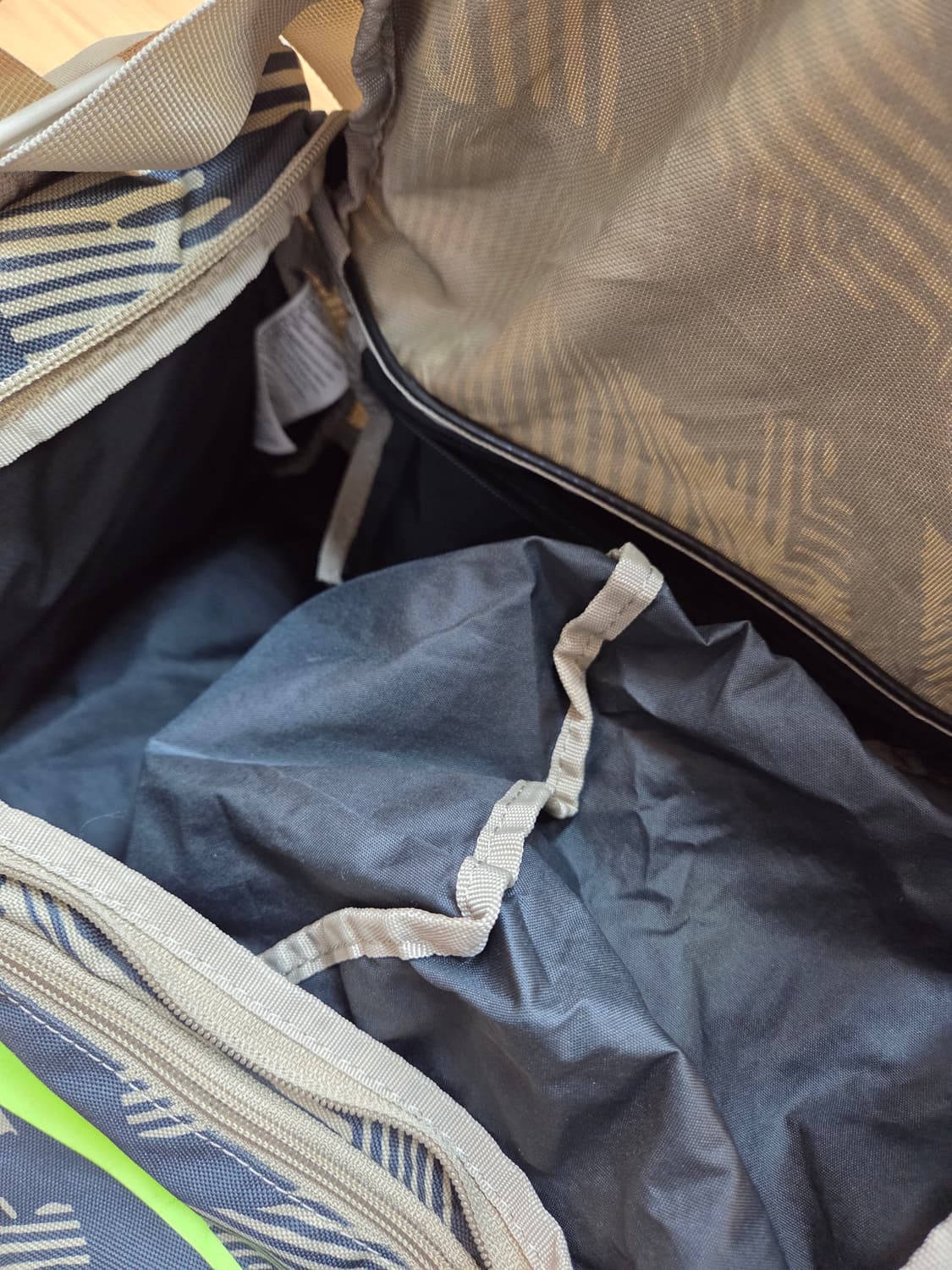 ​[나이키] 그래픽 더플백 (헬스/운동용 가방)
​나이키 정품 더플백 판 상품이미지3