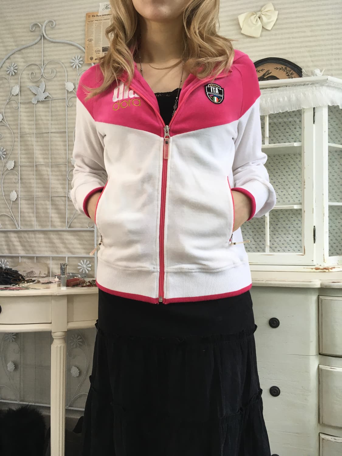 일본빈티지 디아도라 벨루아 핑크 화이트 후드 집업 상품이미지1