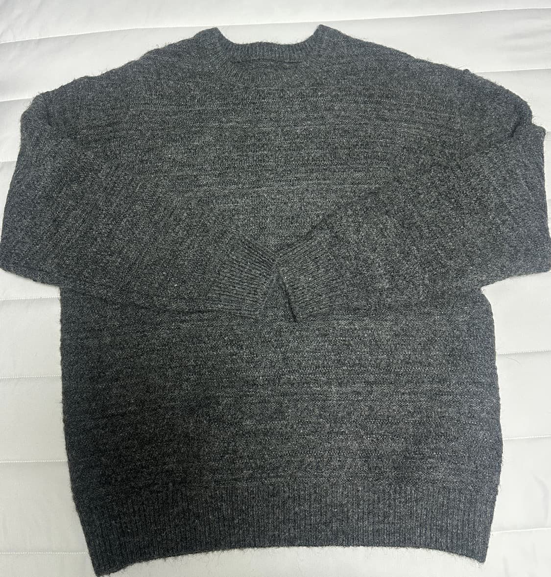 파브레가 플로센 알파카 블렌드 니트 판매합니다 상품이미지1