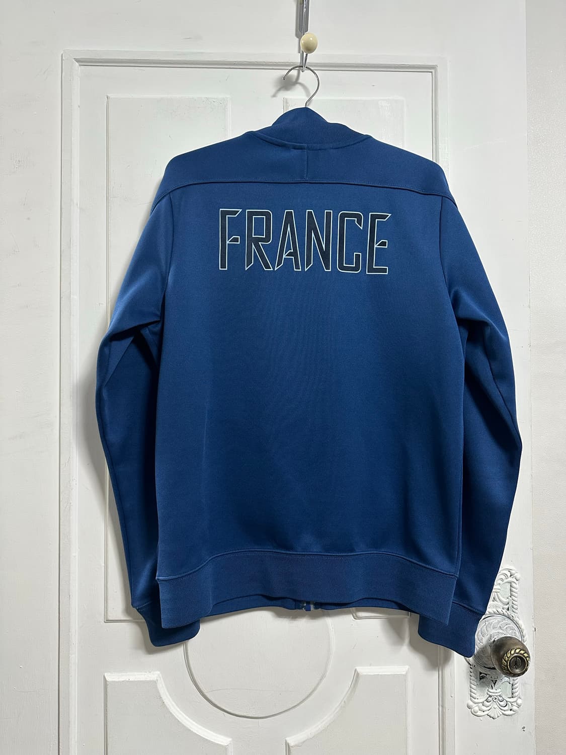 나이키 프랑스 트랙탑 상품이미지2