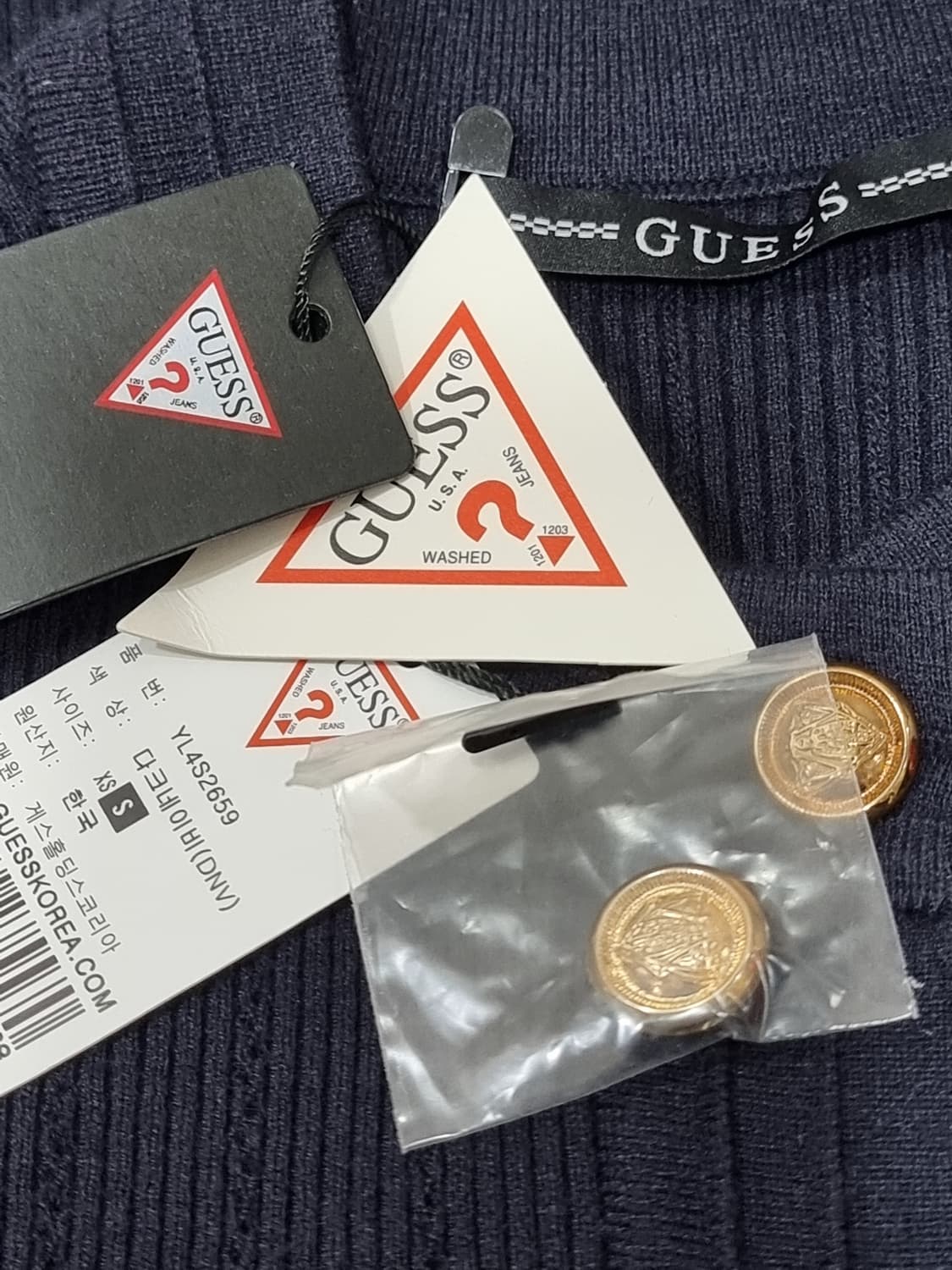 새상품] 게스 니트 가디건 (C845 상품이미지3