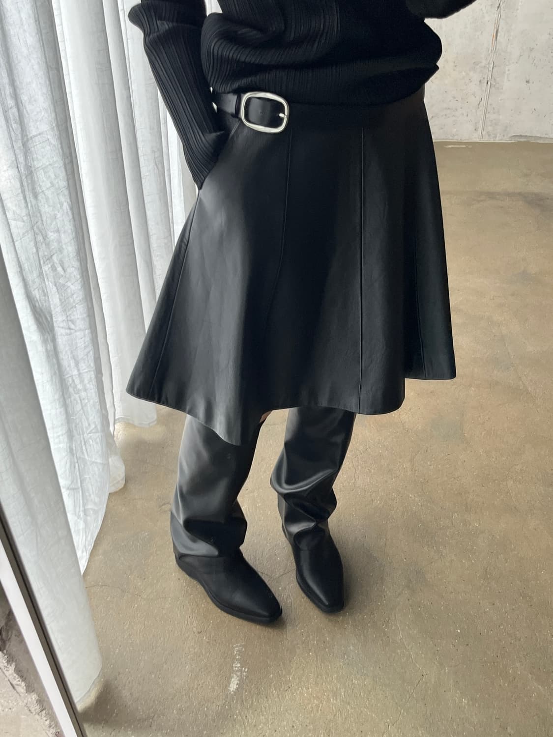 90s Courreges 꾸레쥬 램스킨 양가죽 스커트 블랙 상품이미지2