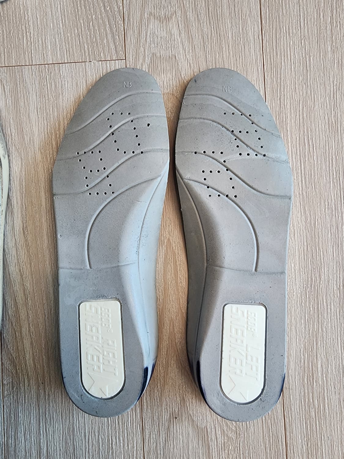 골든구스 슈퍼스타 스니커즈 정품 판매합니다  상품이미지8