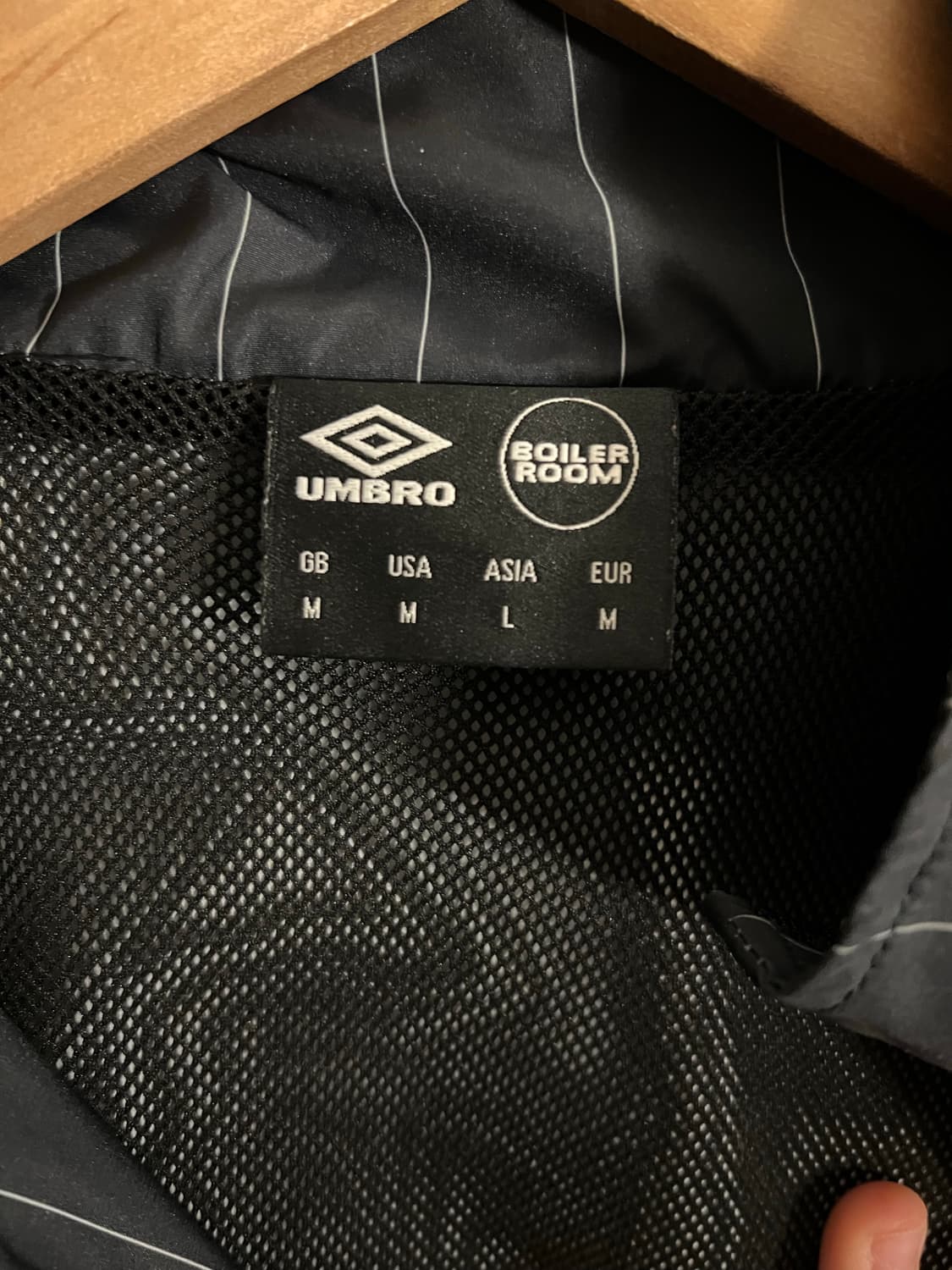 [L] BOILER ROOM X UMBRO JACKET 상품이미지6