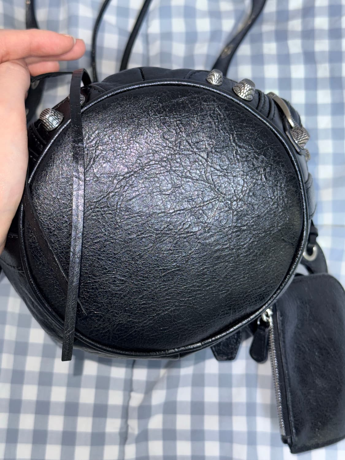 발렌시아가 르카골 버킷백 xs 블랙 상품이미지4