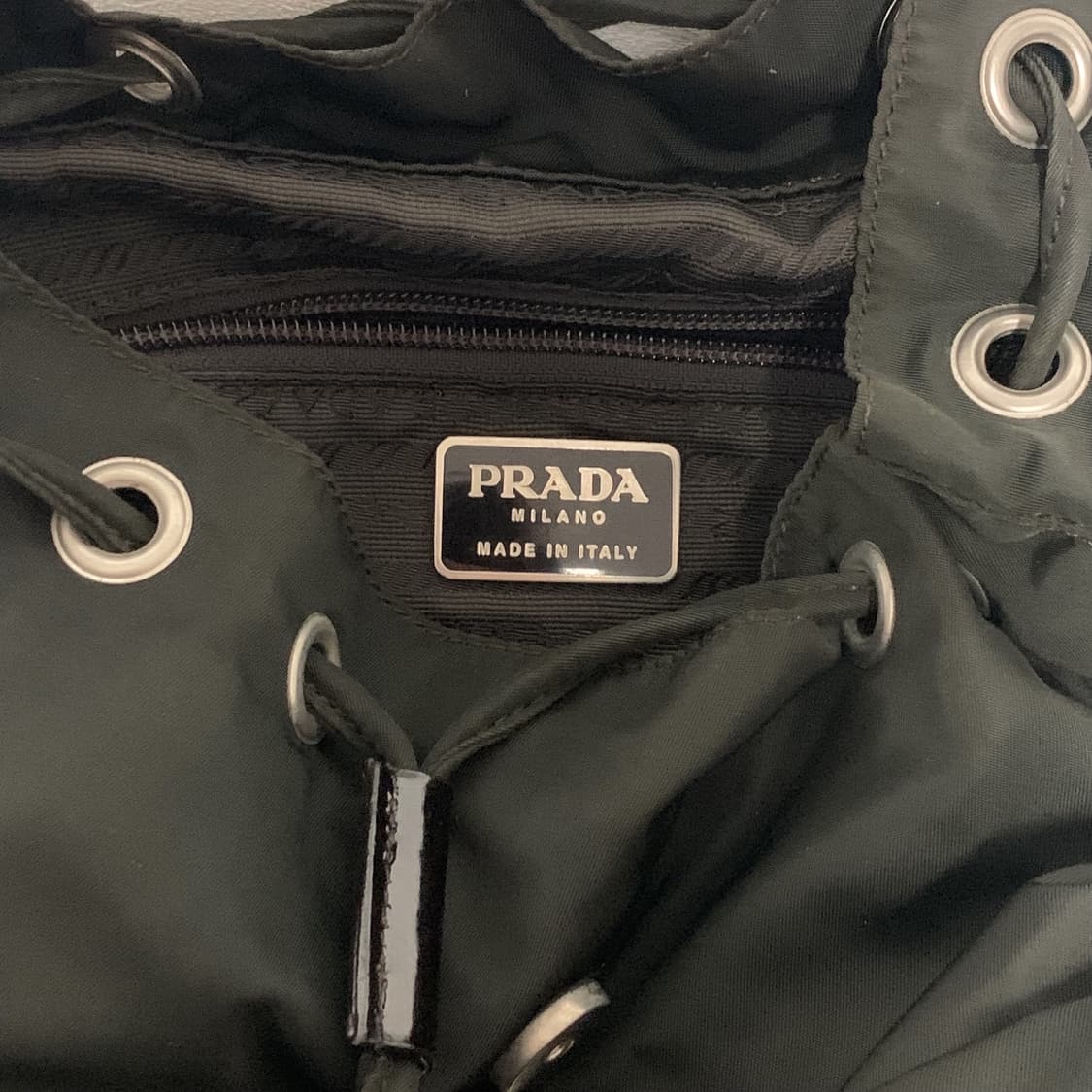 정품 프라다백팩 초코브라운 상품이미지9