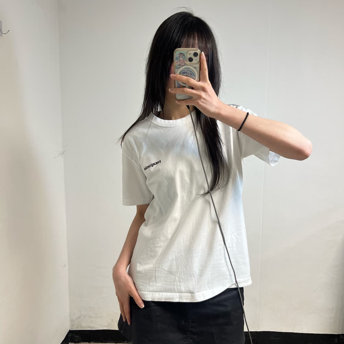 Patagonia White Graphic T-Shirt 상품이미지1