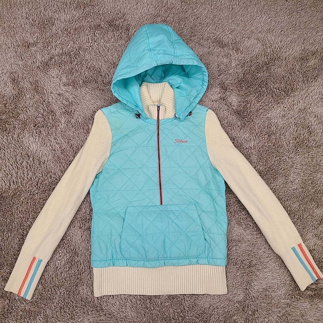 타이틀리스트​후드 패딩 방풍 스윙쟈켓​.  상품이미지1