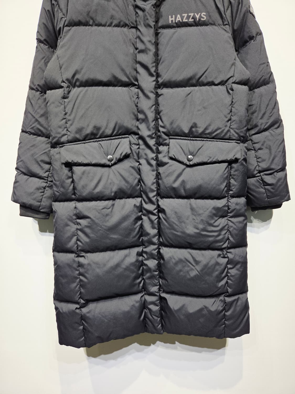 HAZZYS GOLF 헤지스 골프 여성 H_LAB 덕다운 롱패딩 블랙 상품이미지4