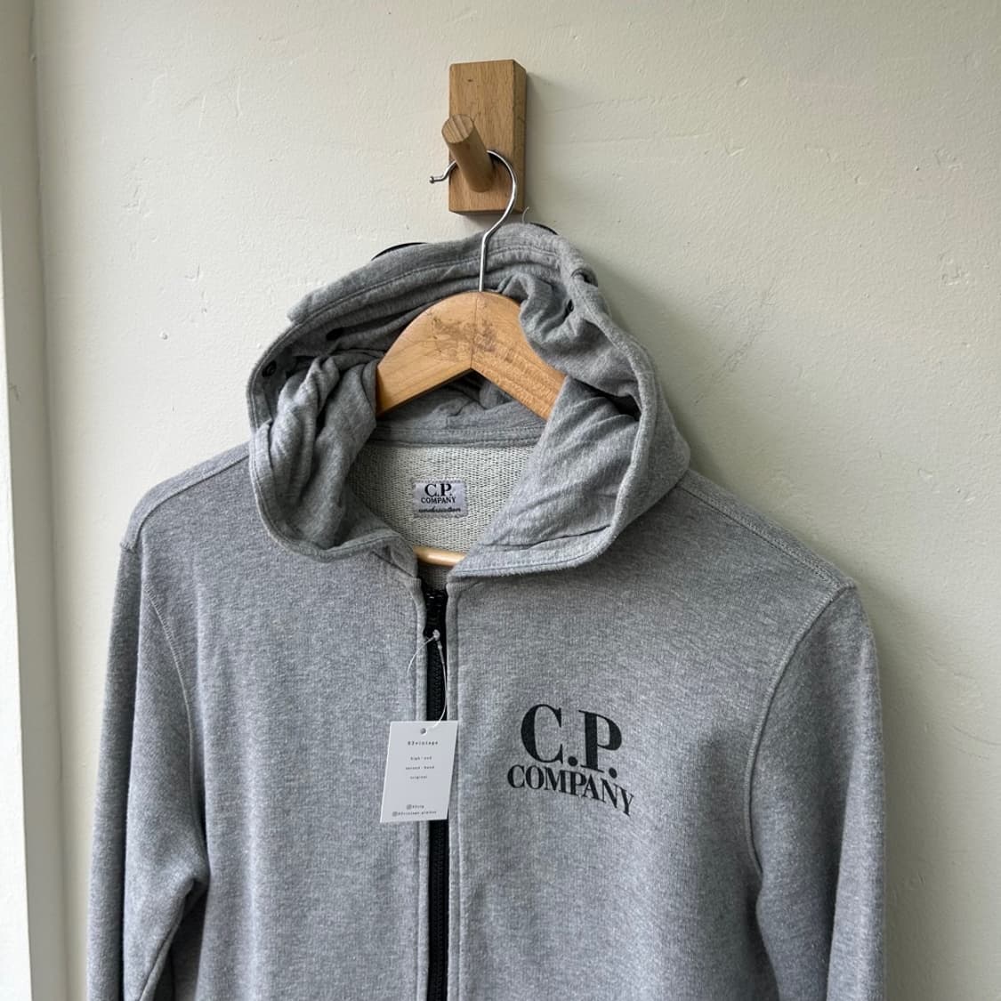16054 - C.P 컴퍼니 그레이 고글 후드 집업 상품이미지1
