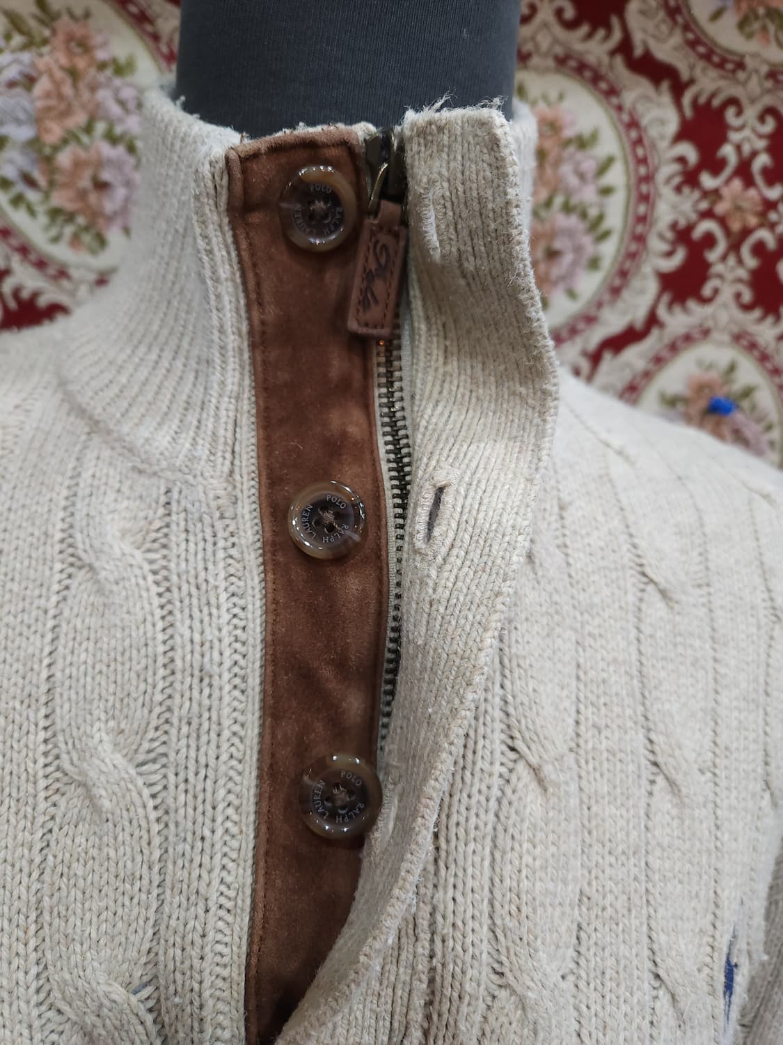 폴로 랄프로렌 터사실크 반집업 꽈배기 니트

 상품이미지5