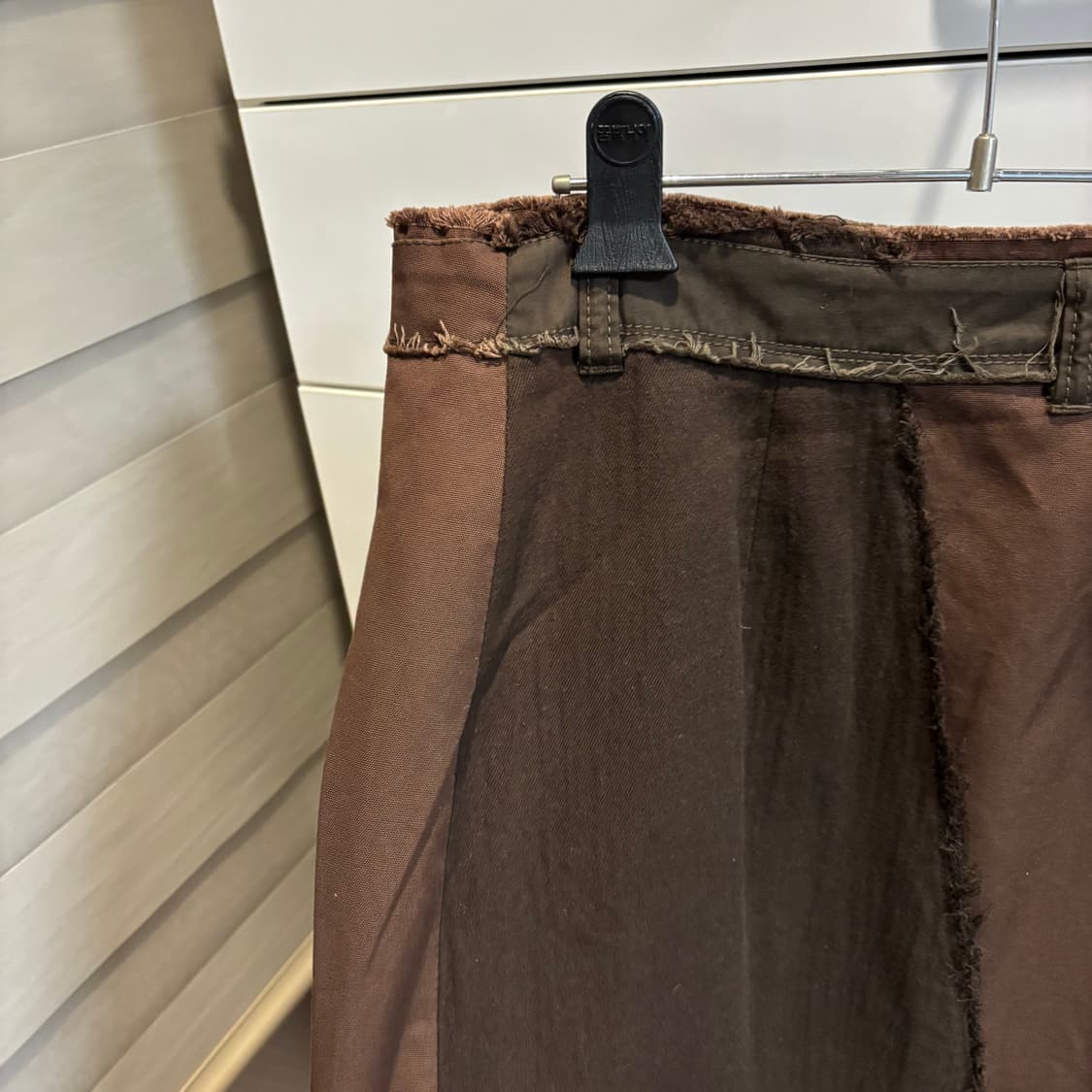 hai sporting gear 이세이 미야케 브라운 패치 스커트 상품이미지5