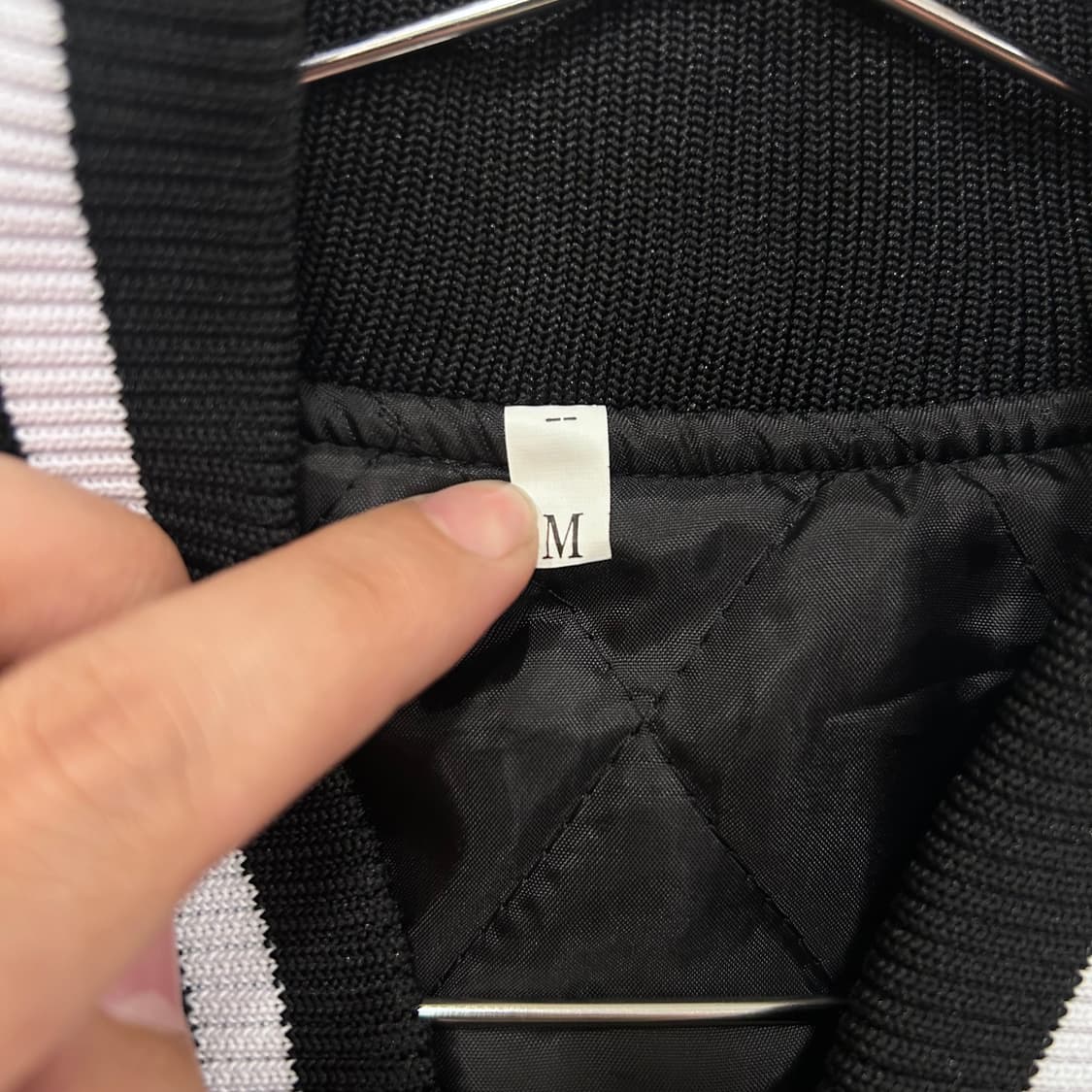 수원이글스 아이스하키팀 바시티 유니폼 상품이미지3