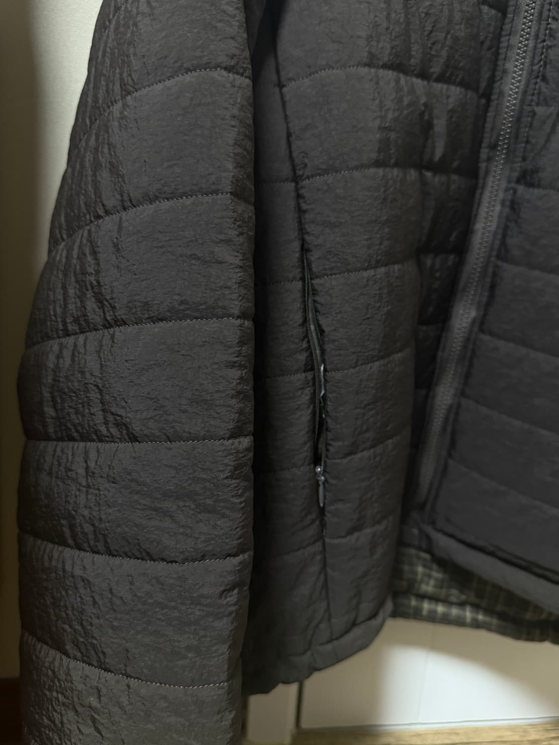 예디아카이브 리버시블 후디 패딩 코코아 상품이미지4