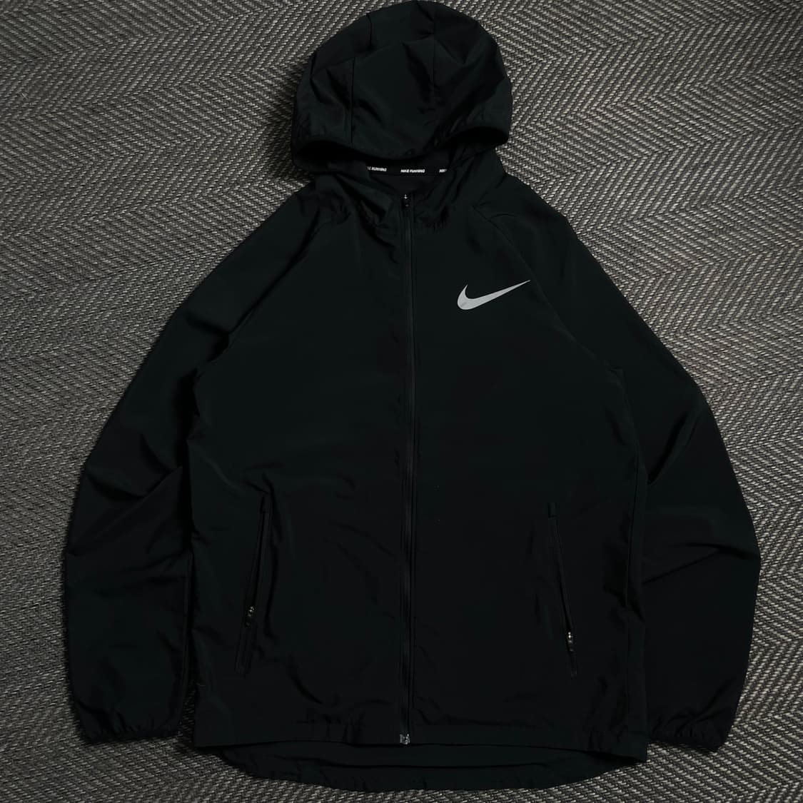 나이키 스우시 러닝 경량 후드 바람막이y 4687 상품이미지2