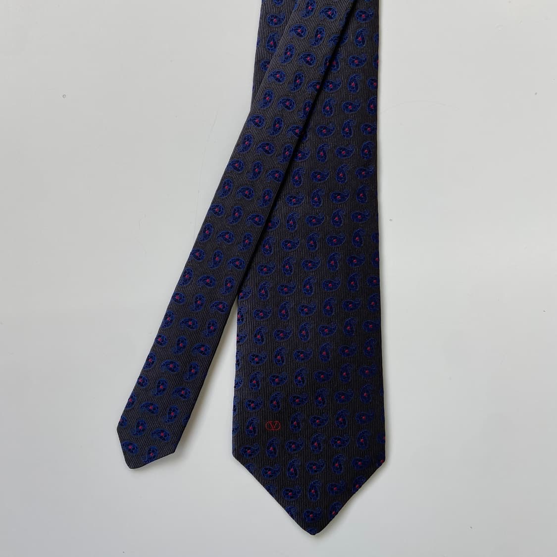 발렌티노(Valentino Garavani) 심플로고 정품 명품넥타이 상품이미지2