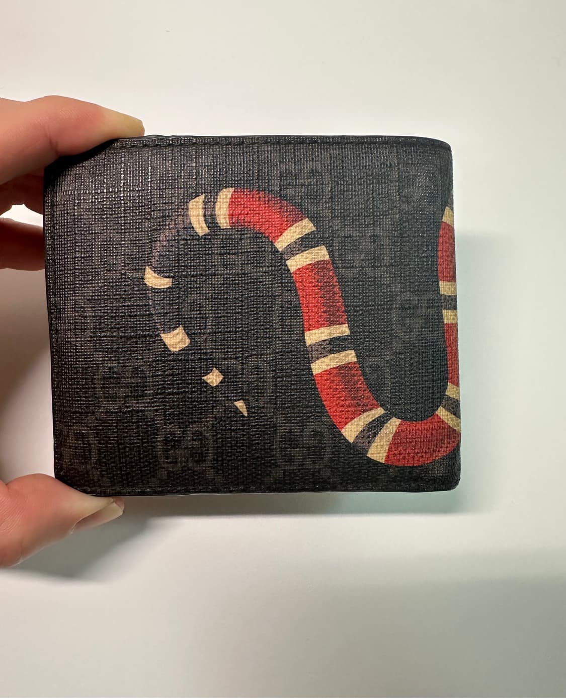 구찌 스네이크 GG 수프림 반지갑 블랙 상품이미지3