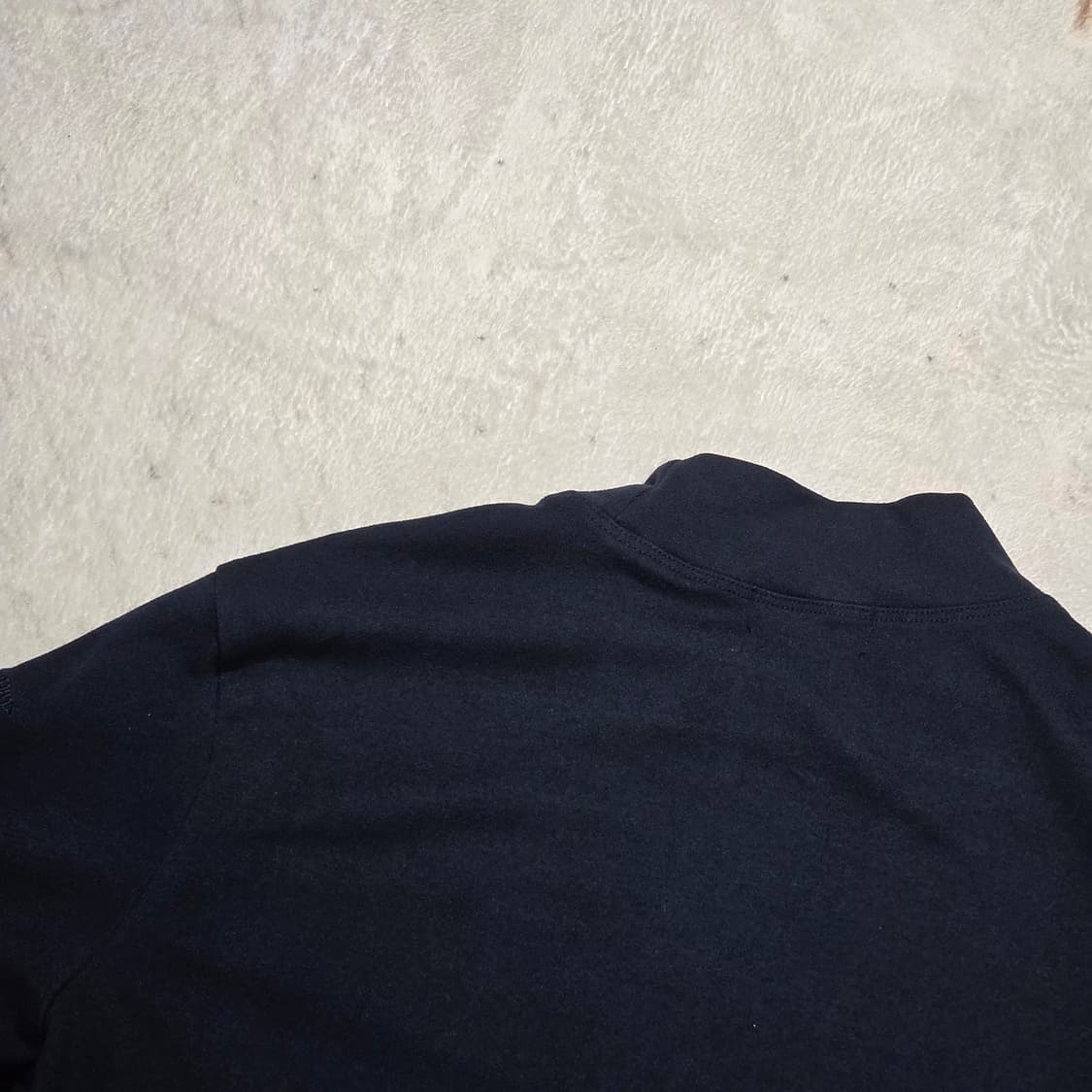 버버리힐스폴로클럽 네이비 반폴라 롱슬리브 상품이미지6