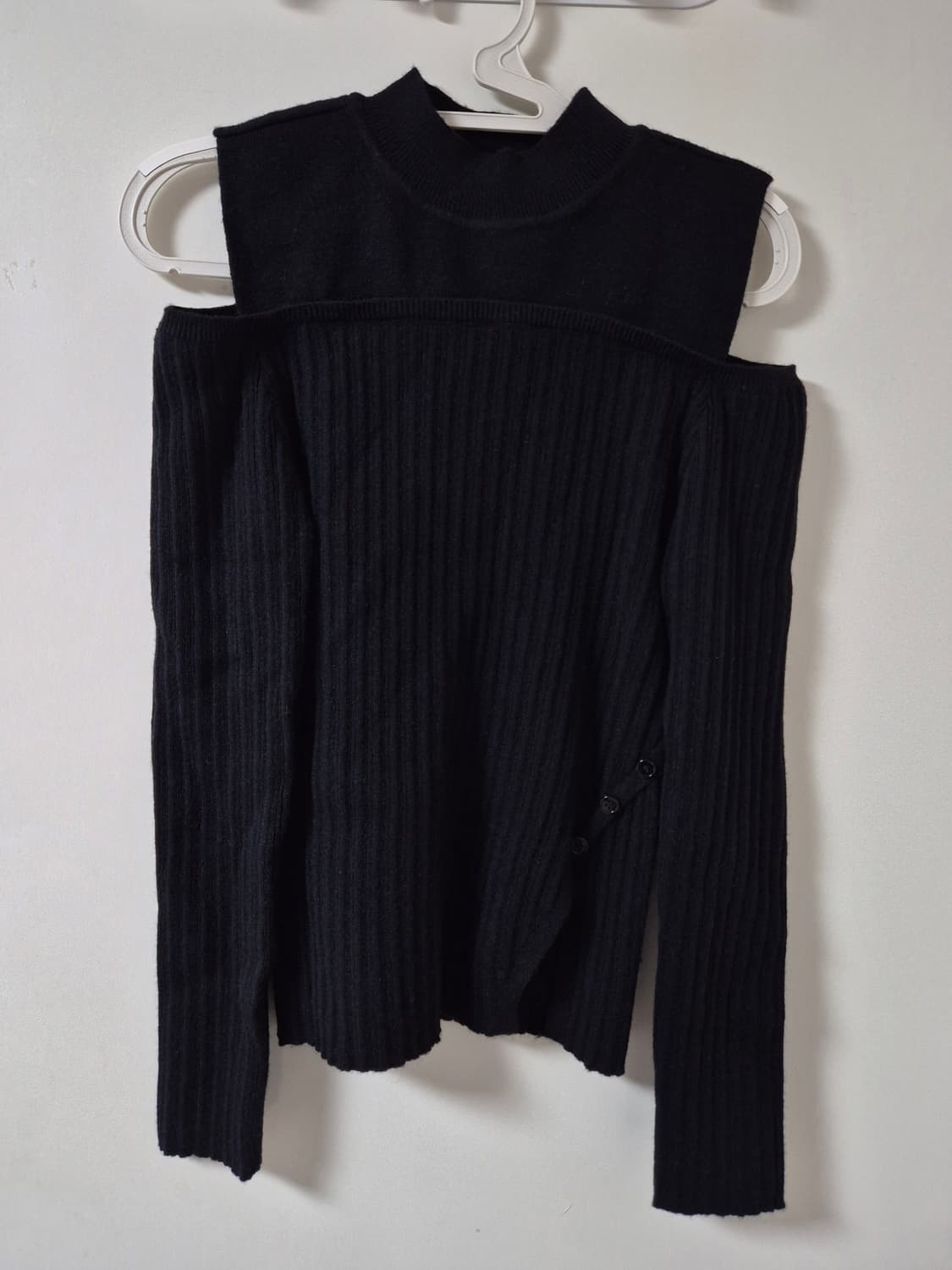 반하이넥 어깨트임 풀오버 M 상품이미지1