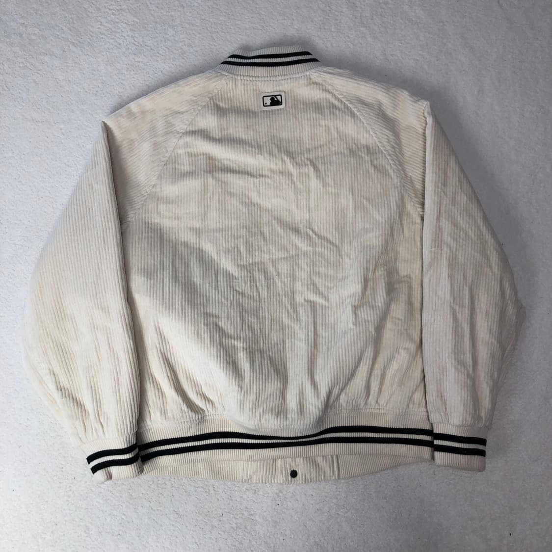 MLB 뉴욕양키즈 코듀로이 바시티 자켓 상품이미지2